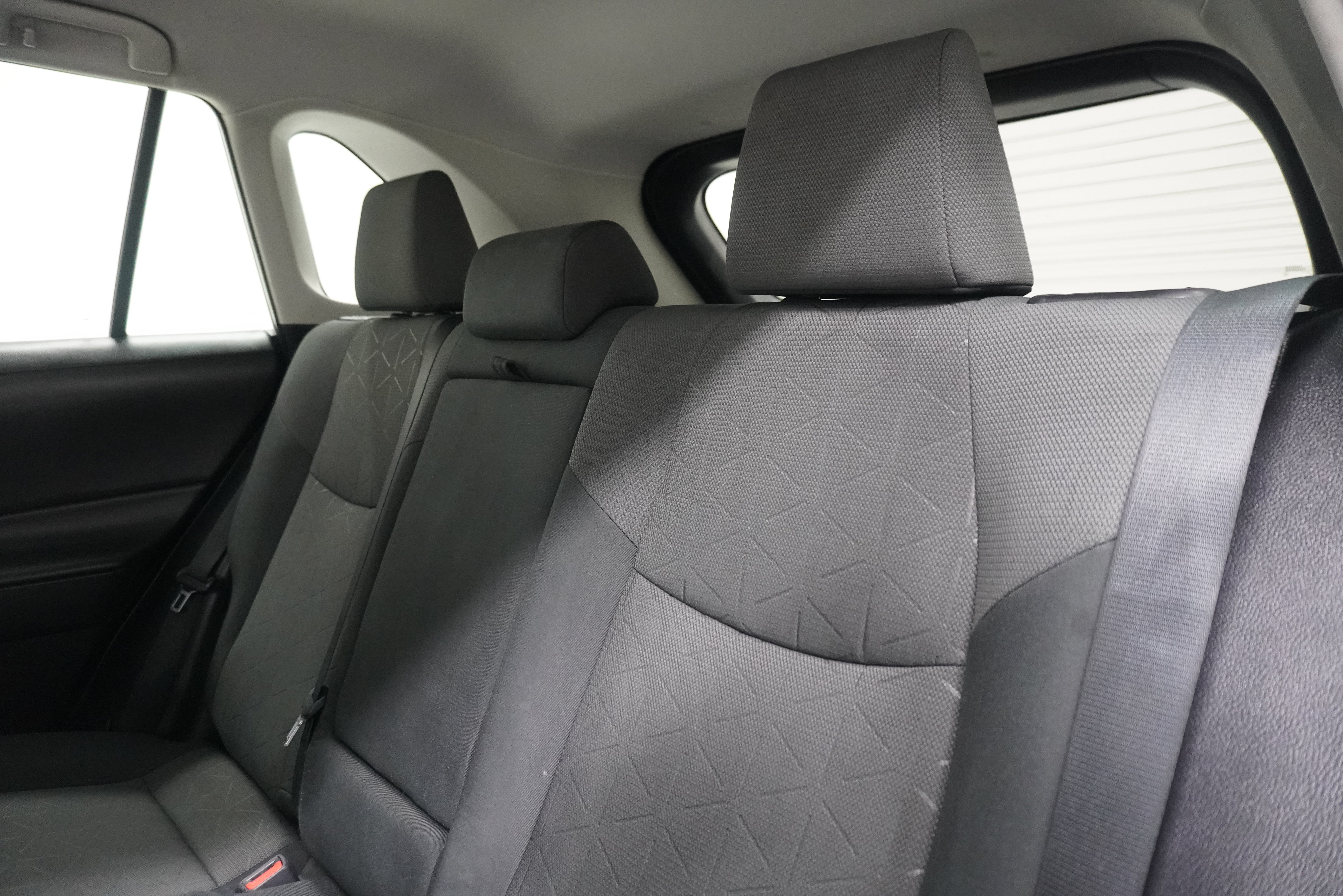 Used 2021 Toyota RAV4 XLE AWD/4WD image 11