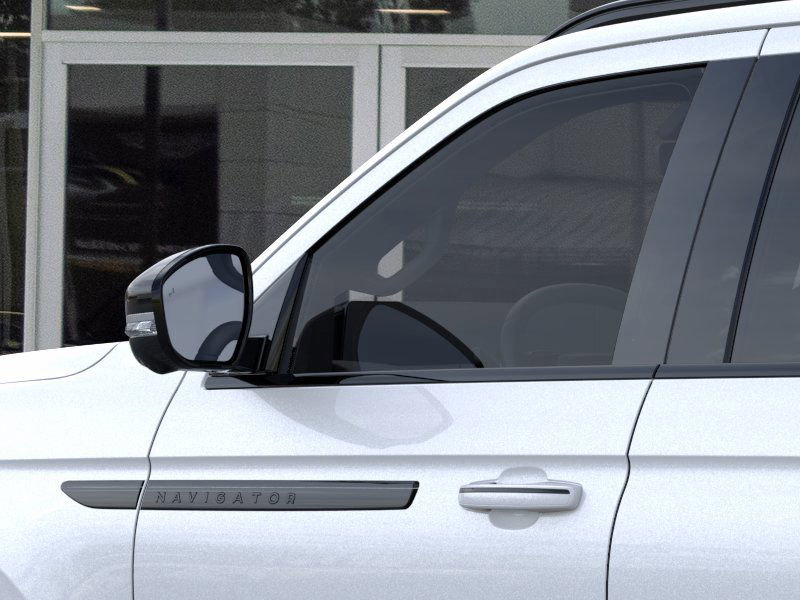 New 2025 Lincoln Navigator Reserve w/ Jet Appearance Package image 20