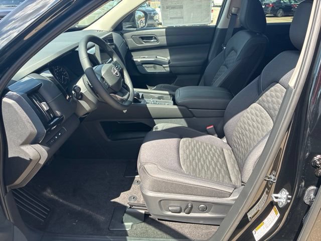 New 2026 Nissan Pathfinder SV FWD image 9