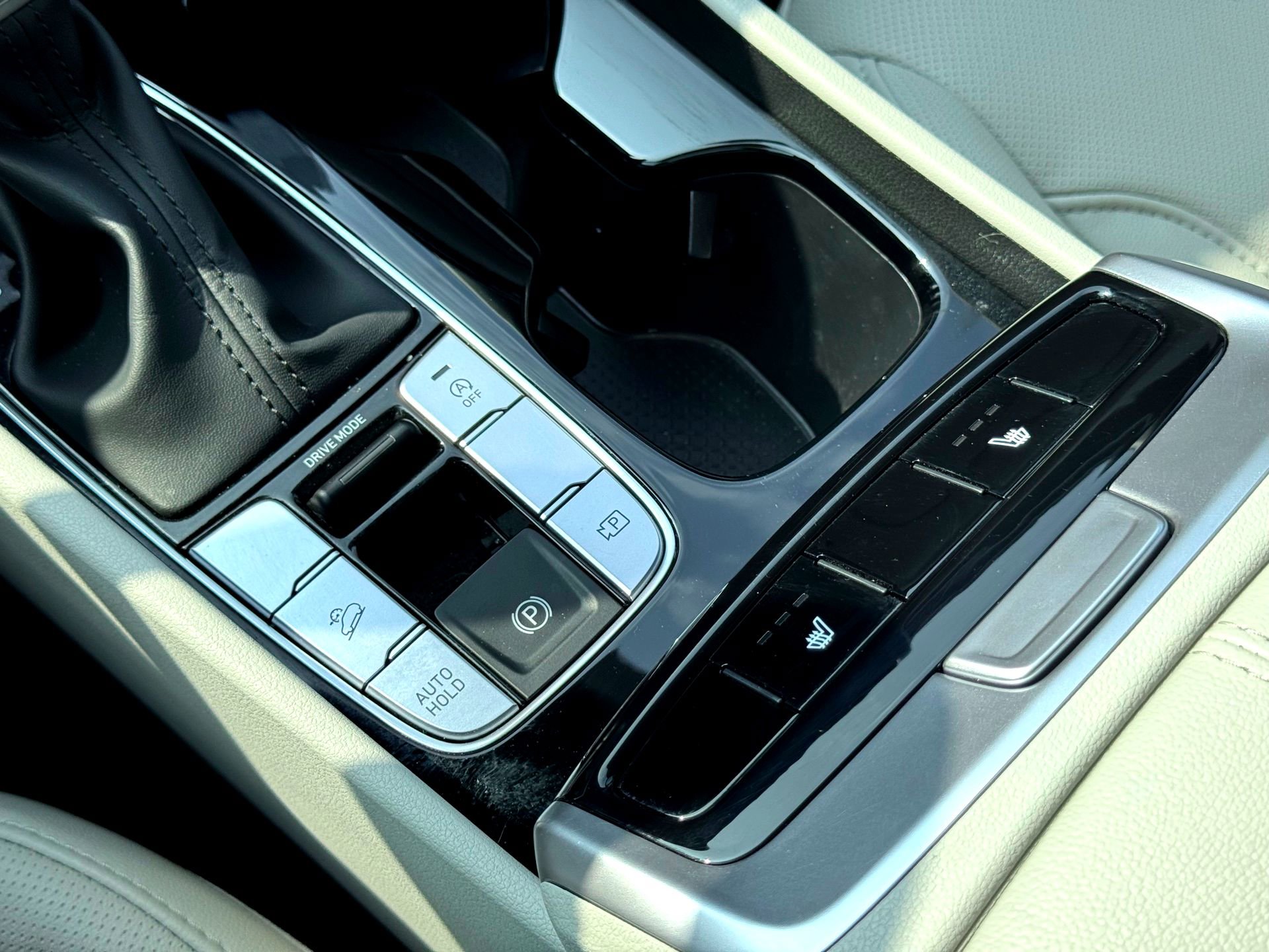 Used 2024 Hyundai Tucson SEL w/ Convenience Package FWD image 24