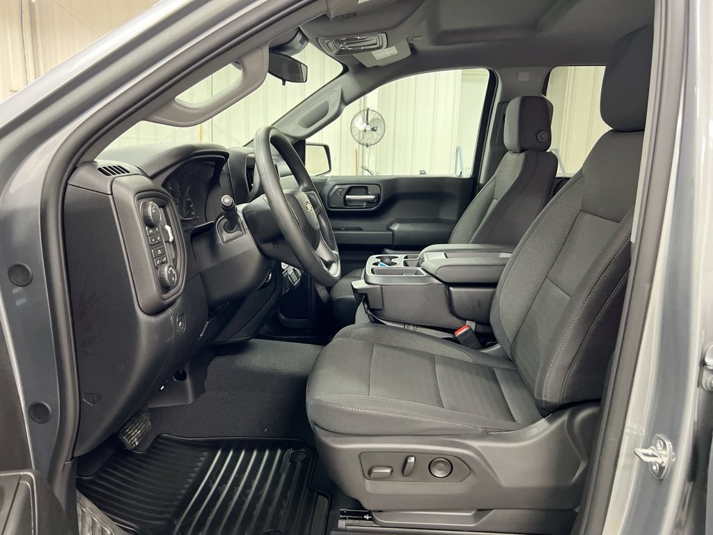New 2026 Chevrolet Silverado 1500 Custom AWD/4WD image 19