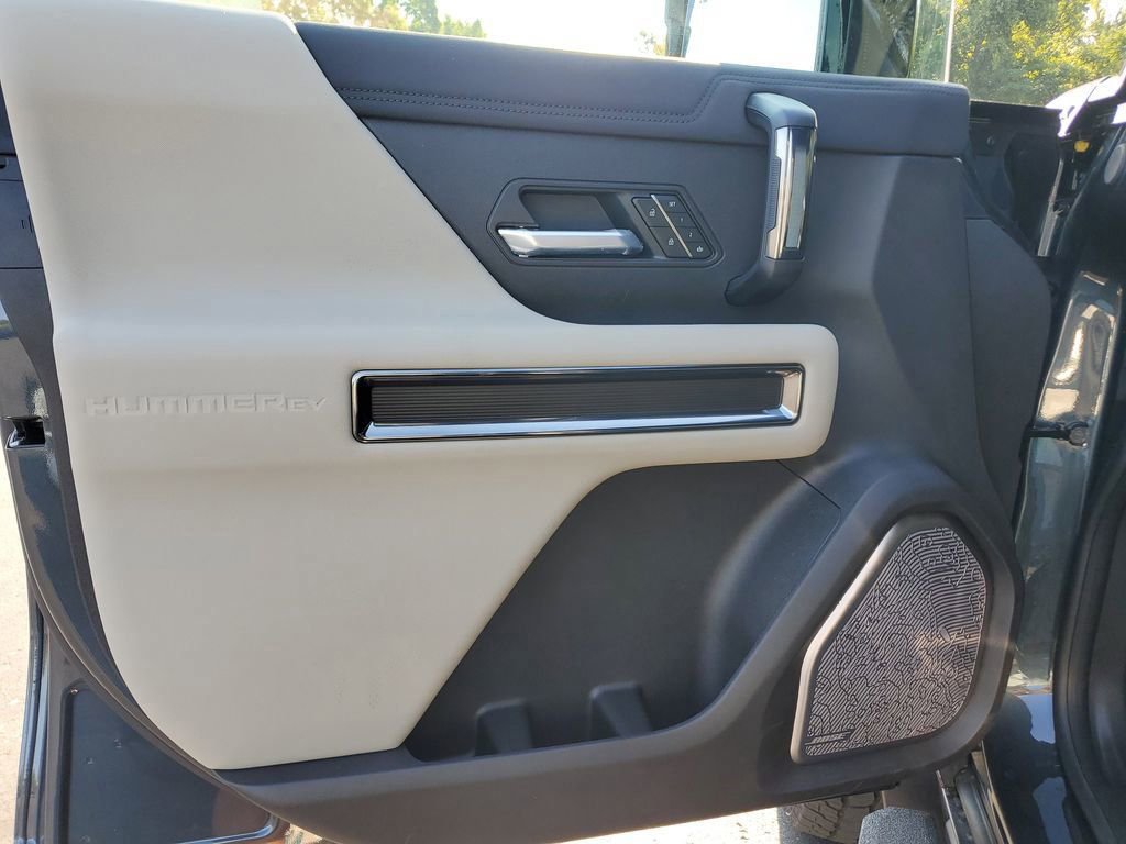 New 2026 GMC Hummer EV 4x4 Crew Cab image 11