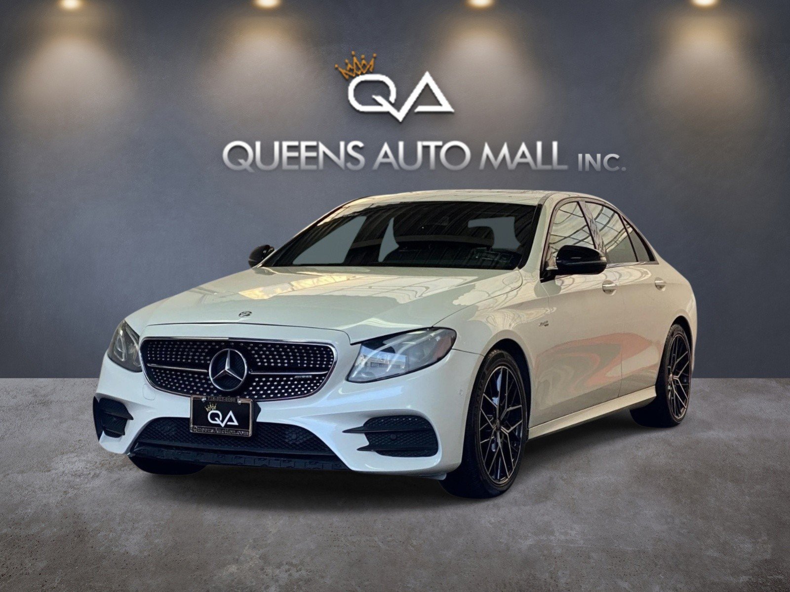 Used 2017 Mercedes-Benz E 43 AMG 4MATIC Sedan image 2