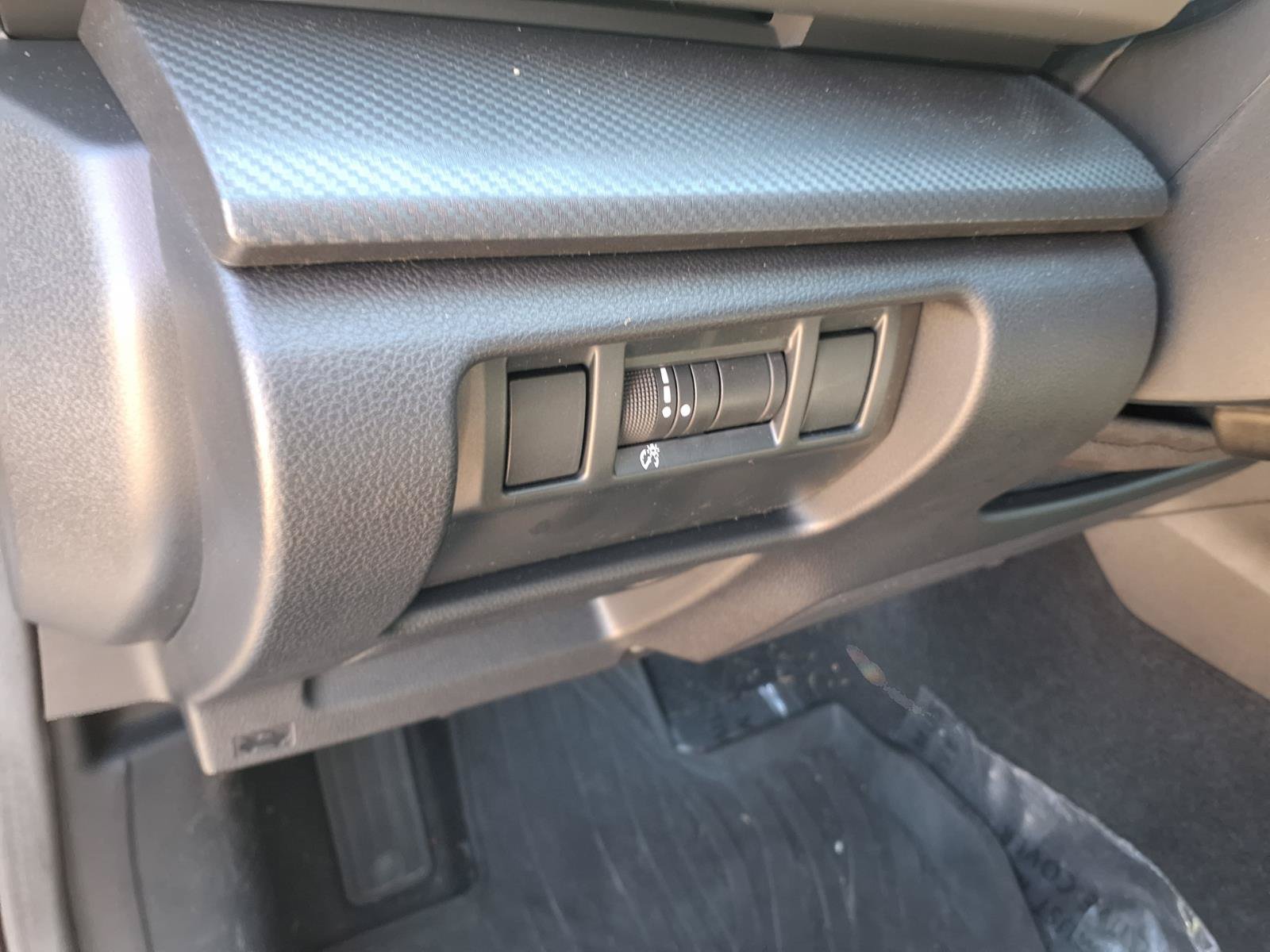 Certified 2026 Subaru Crosstrek 2.5i Premium AWD/4WD image 18