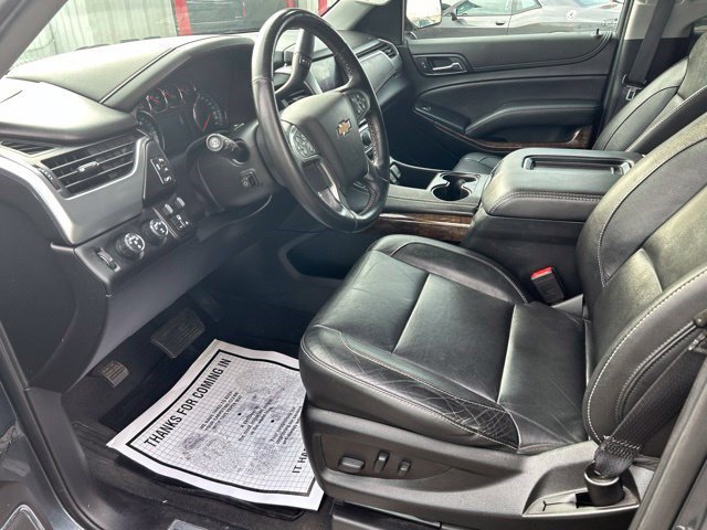 Used 2020 Chevrolet Tahoe LT w/ RST Edition AWD/4WD image 13