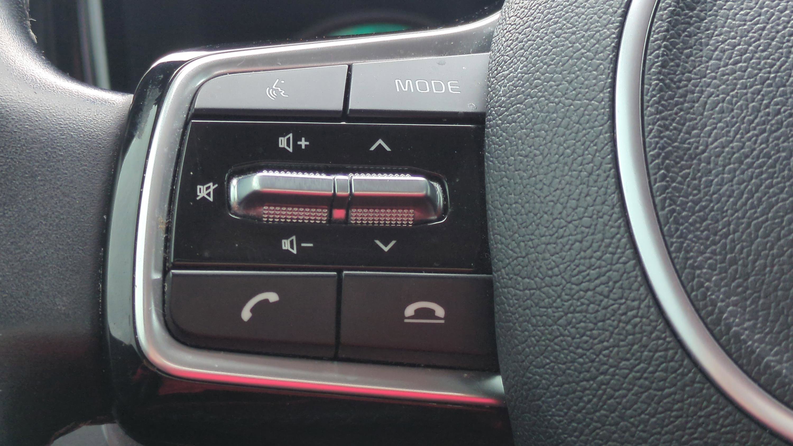 Certified 2024 Kia Sorento EX w/ Panoramic Sunroof Package image 22