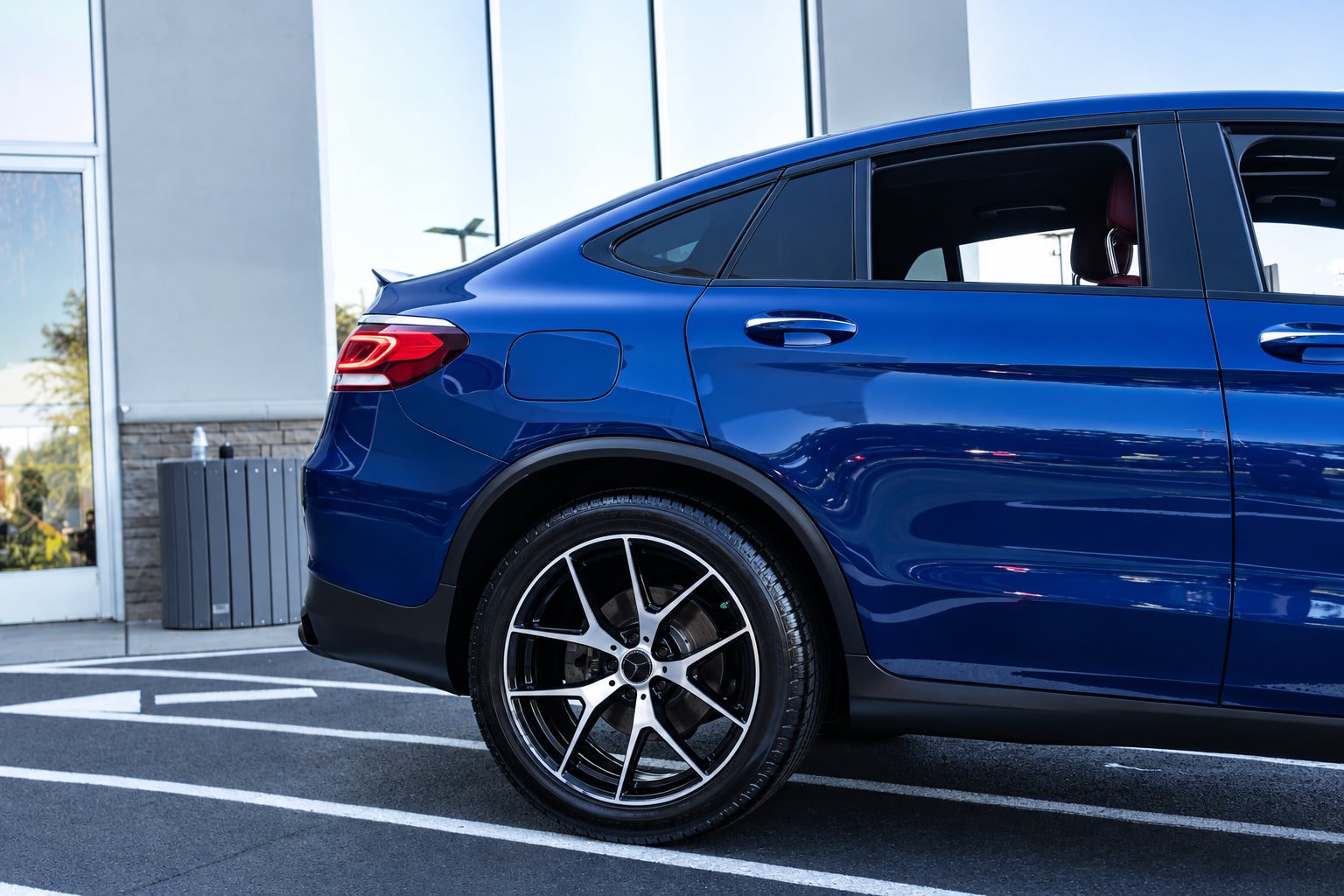 Used 2021 Mercedes-Benz GLC 43 AMG 4MATIC Coupe image 5