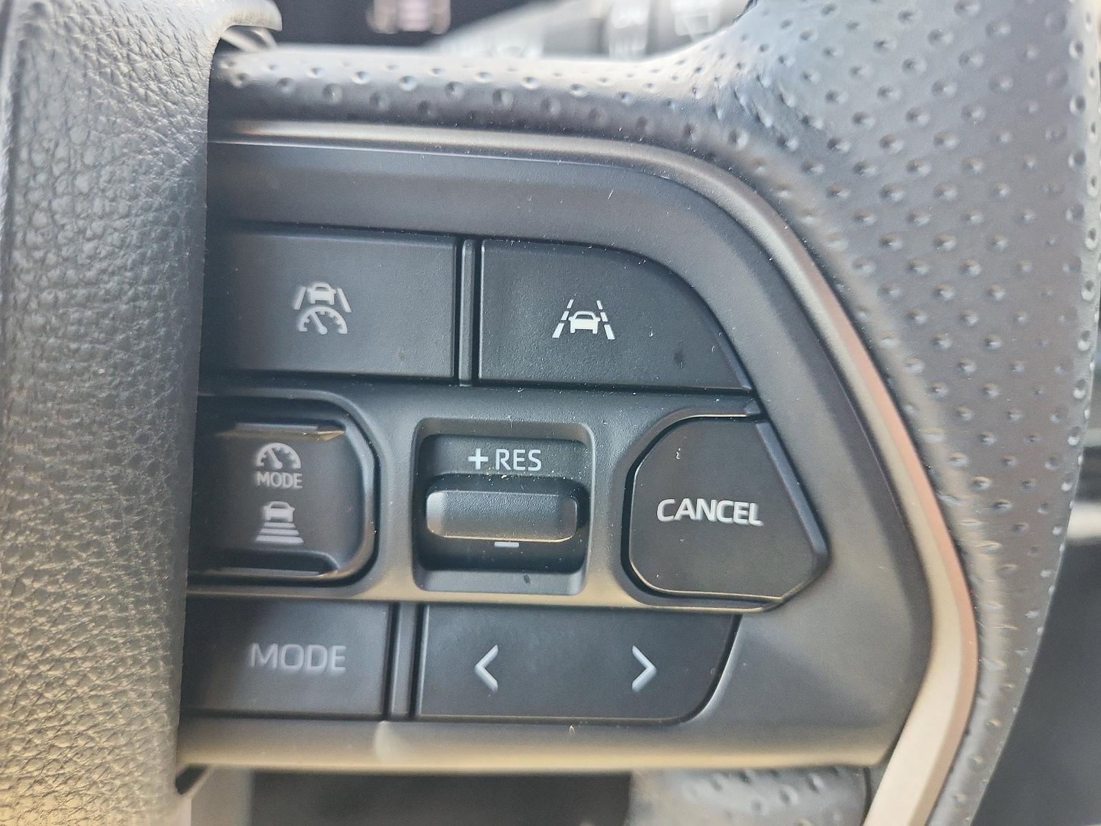 Used 2025 Toyota 4Runner SR5 image 24