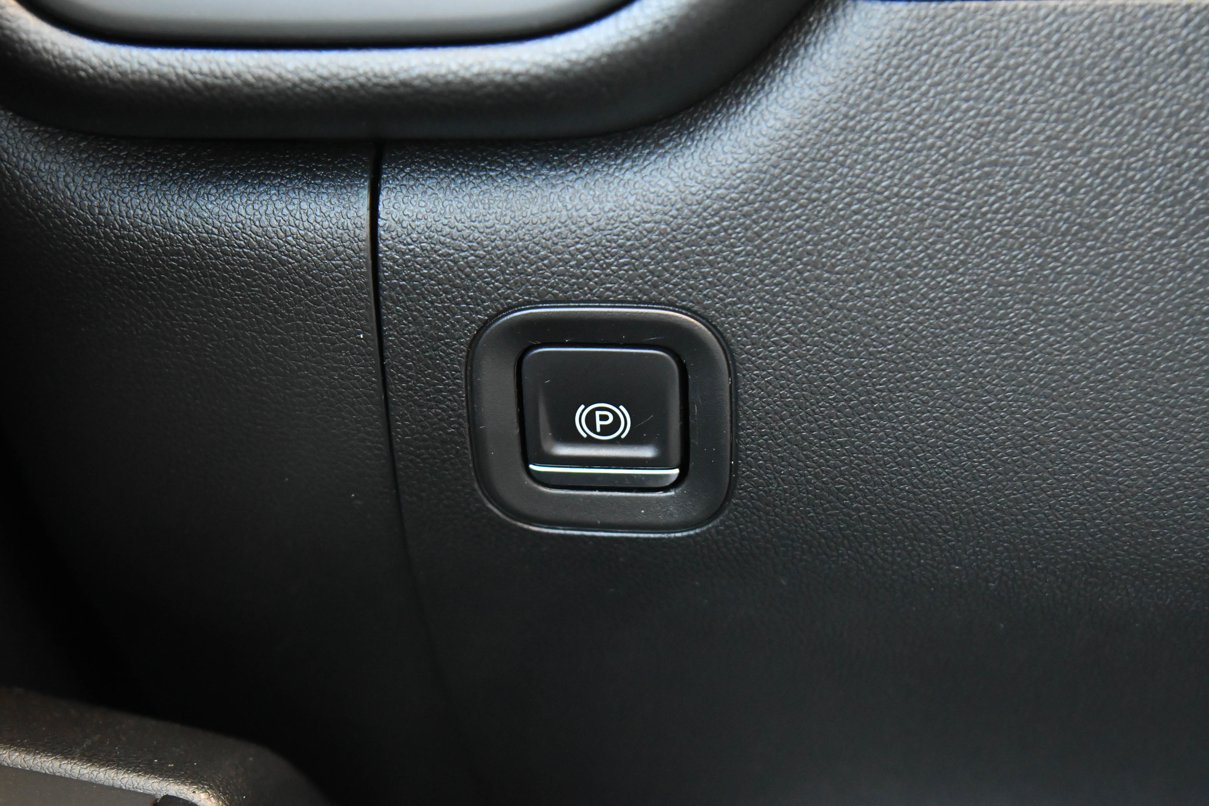Used 2021 Chevrolet Silverado 1500 Custom RWD image 27