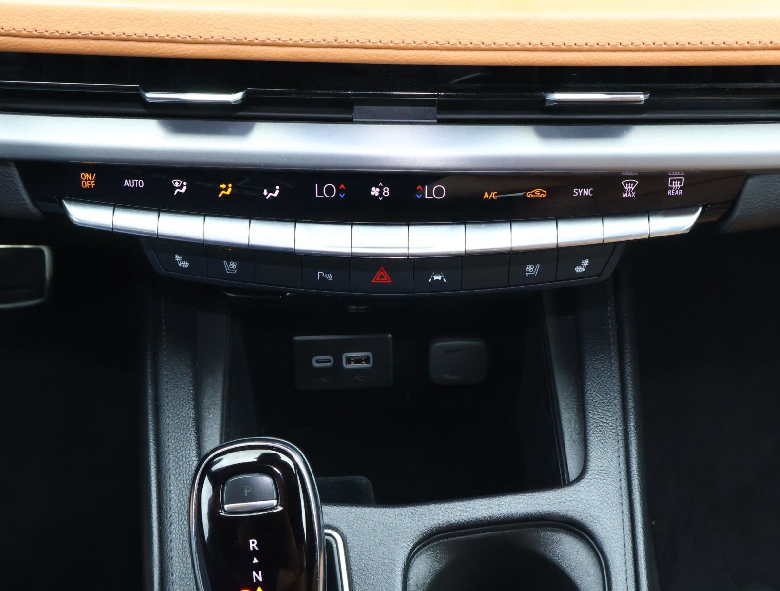 Used 2024 Cadillac XT4 Sport FWD image 30