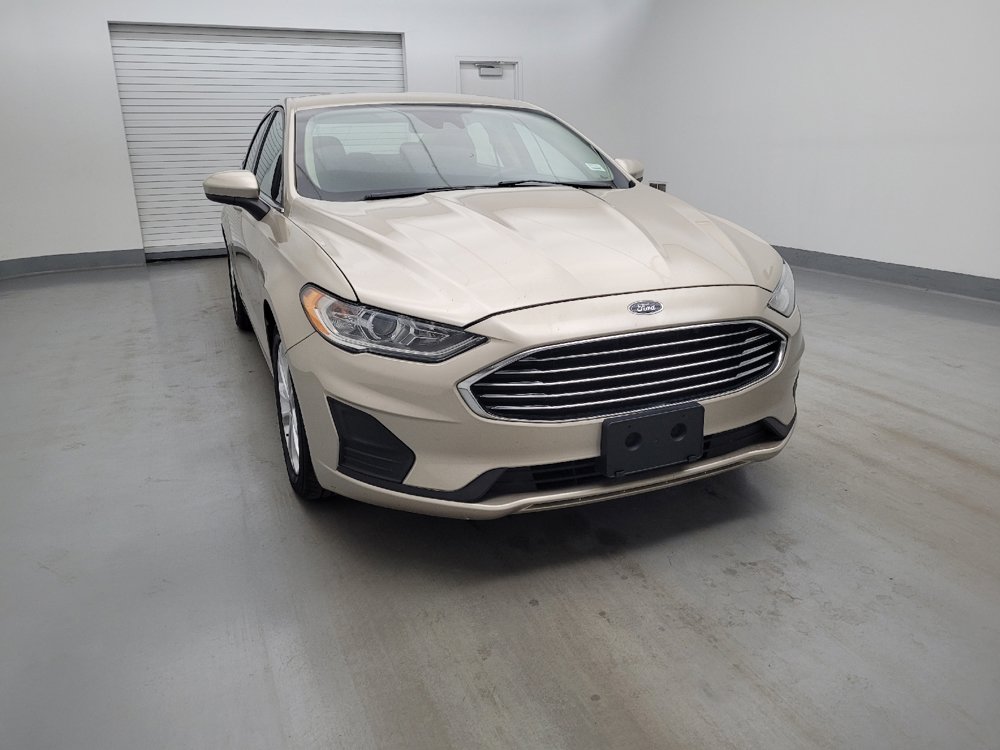 Used 2019 Ford Fusion SE FWD image 14