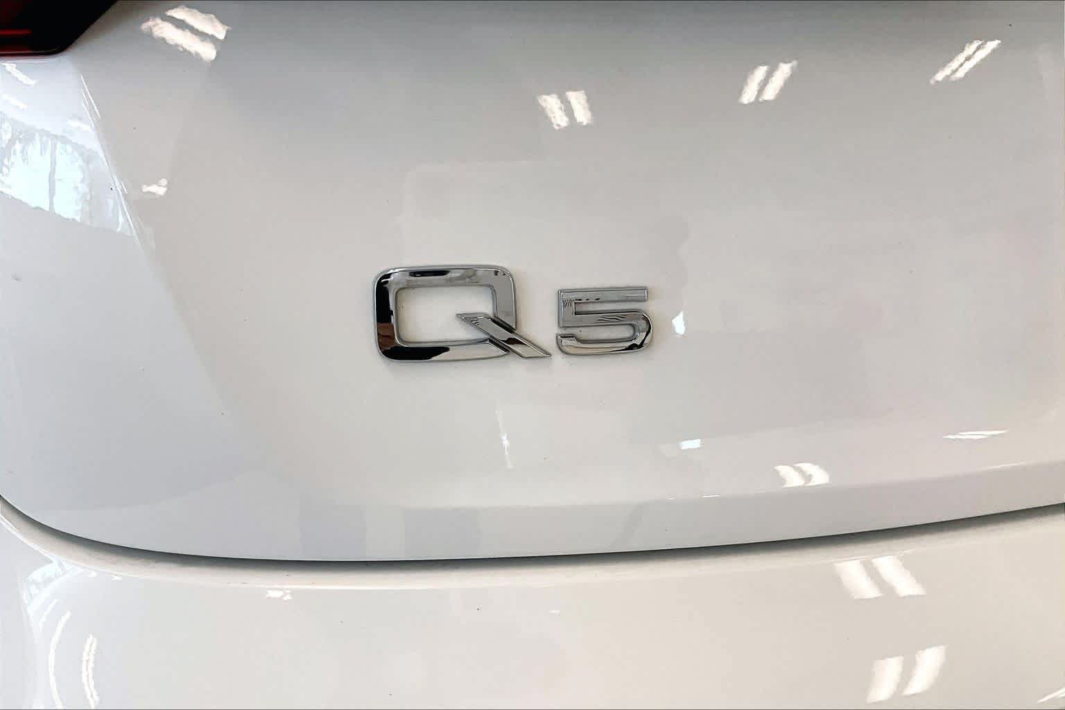 Used 2022 Audi Q5 2.0T Premium Plus AWD/4WD image 29