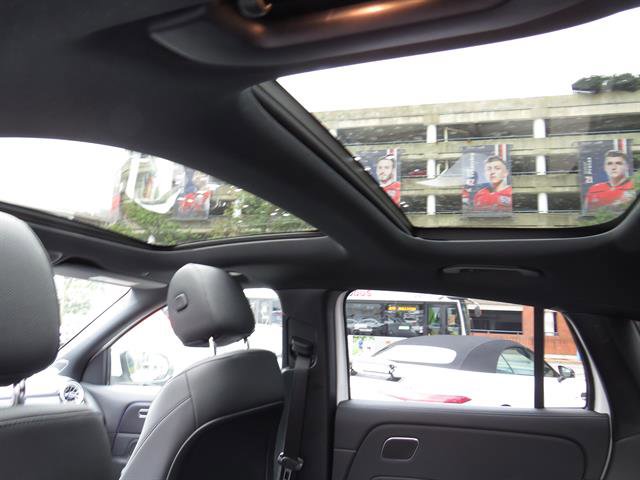 Used 2025 Mercedes-Benz GLA 250 4MATIC image 21