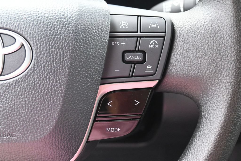 Used 2026 Toyota Camry LE FWD image 16