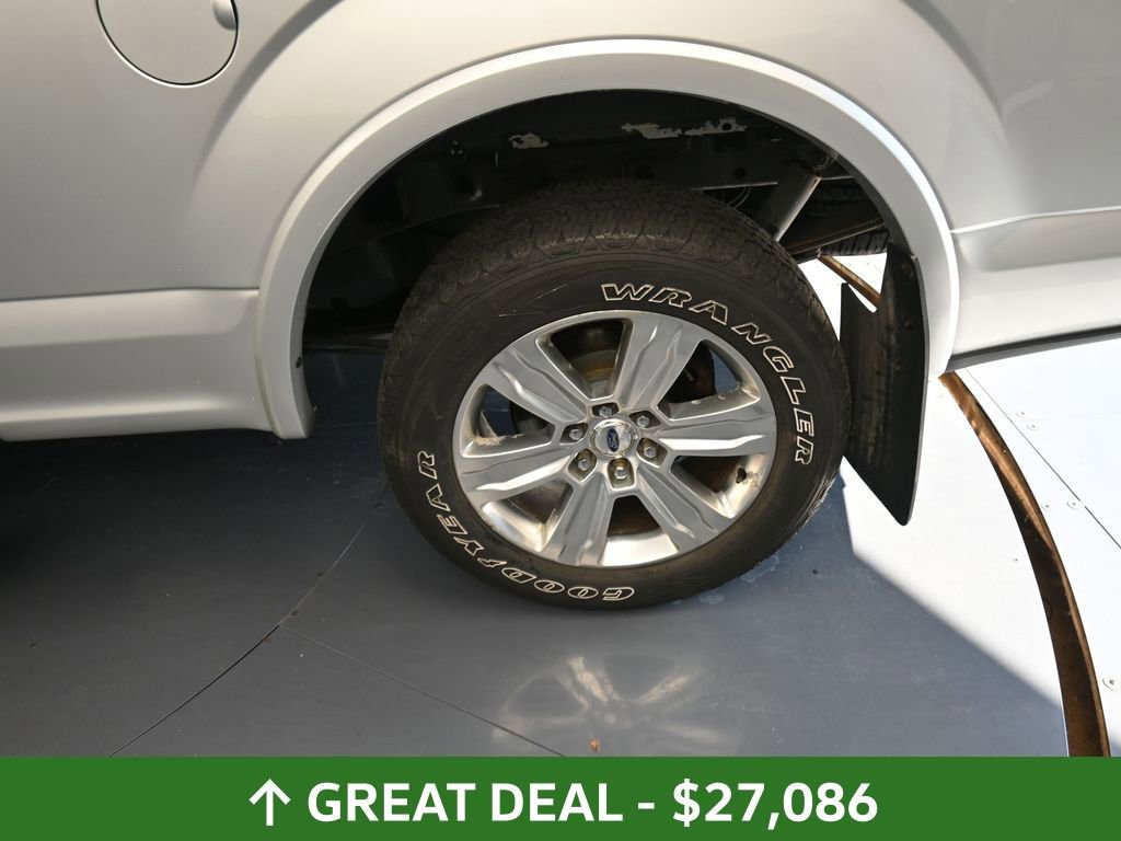 Used 2016 Ford F150 Platinum w/ Max Trailer Tow Package image 21