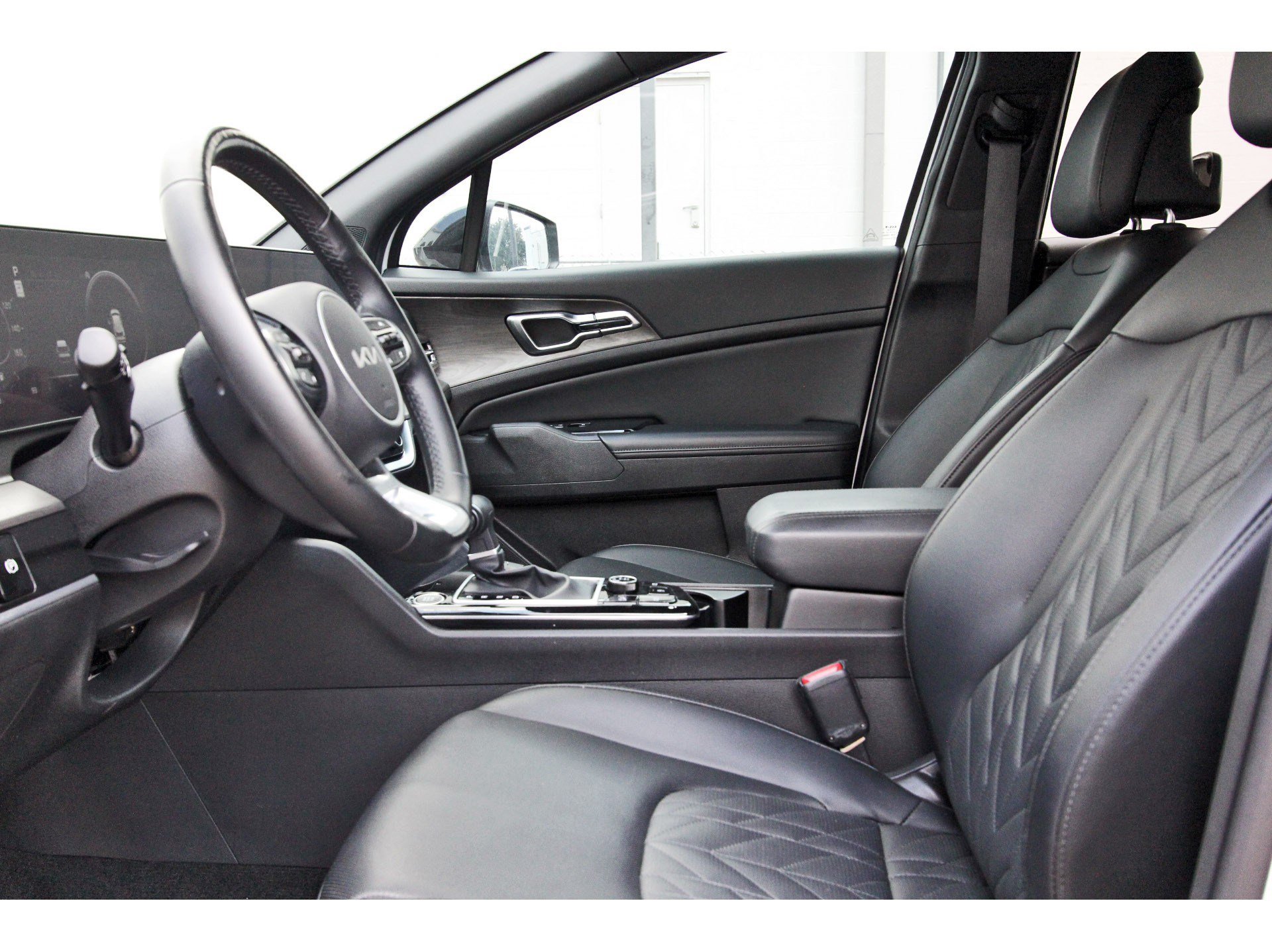Certified 2023 Kia Sportage X-Pro AWD/4WD image 32