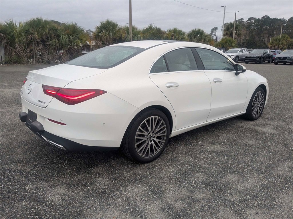 Used 2025 Mercedes-Benz CLA 250 4MATIC image 4