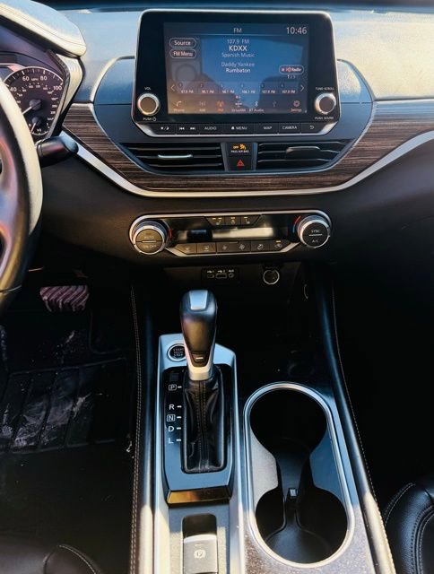 Used 2020 Nissan Altima 2.5 Platinum image 9