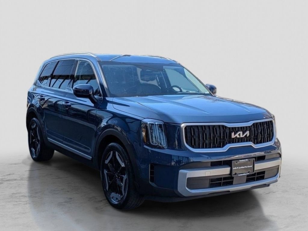 Certified 2023 Kia Telluride EX image 4