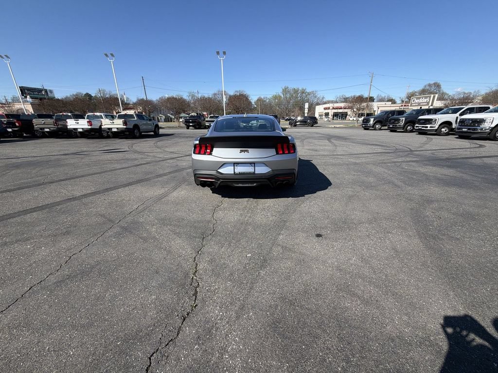 New 2026 Ford Mustang GT w/ GT Performance Package RWD image 15