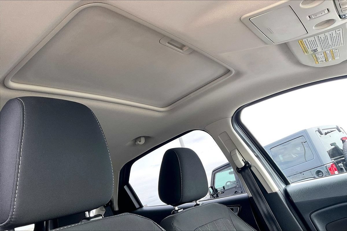 Used 2021 Ford EcoSport SE FWD image 32