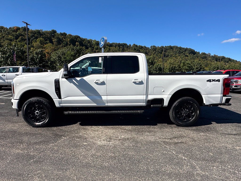 New 2027 Ford F250 Lariat w/ Black Appearance Package AWD/4WD image 2