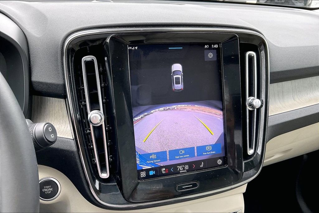 Certified 2023 Volvo XC40 B5 Plus w/ Climate Package image 14