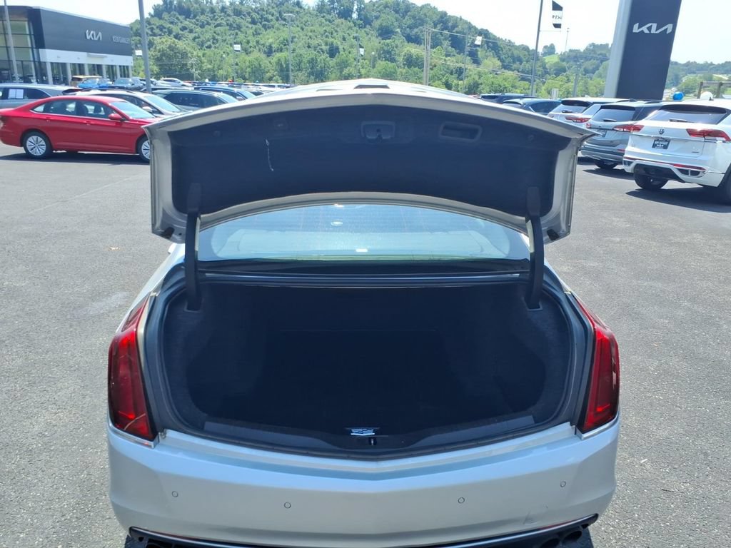 Used 2018 Cadillac CT6 Luxury AWD/4WD image 17