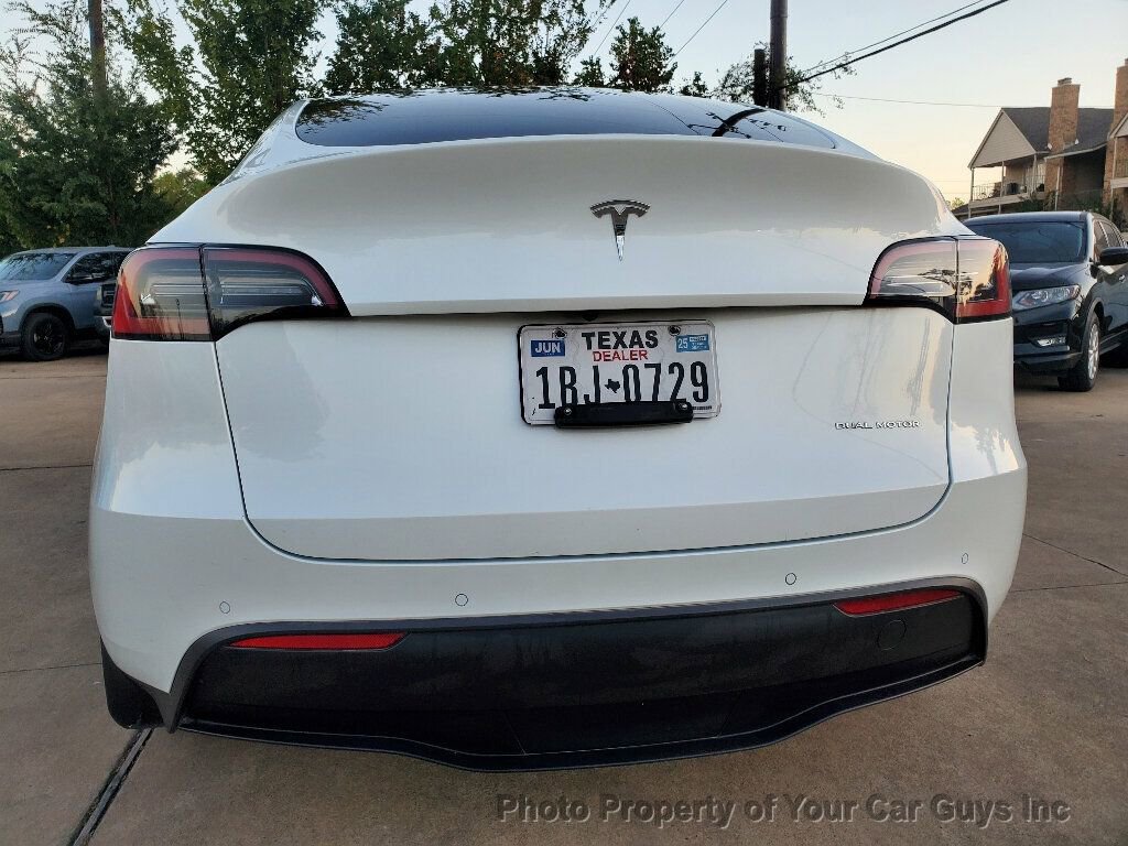 Used 2021 Tesla Model Y Long Range image 18