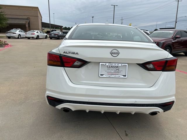 Used 2025 Nissan Altima 2.5 SV w/ SV Premium Package FWD image 7