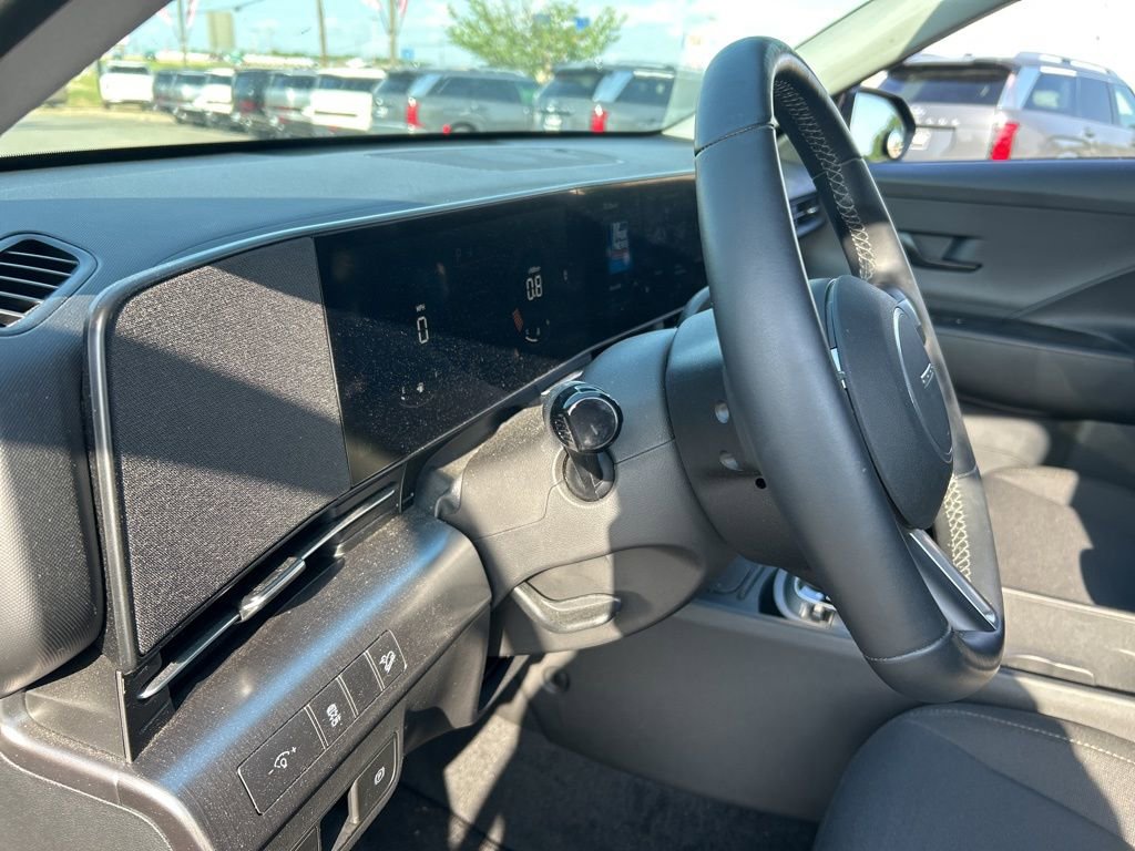 Used 2026 Hyundai Kona SEL Sport image 12