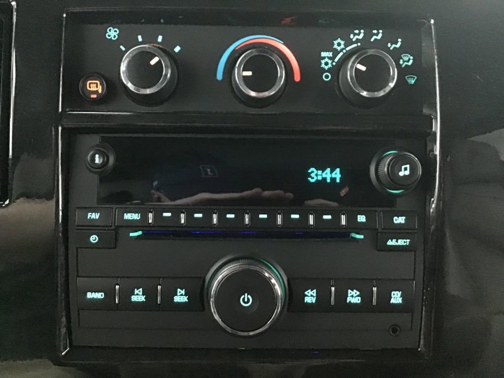 Used 2020 Chevrolet Express 2500 w/ Enhanced Convenience Package image 35