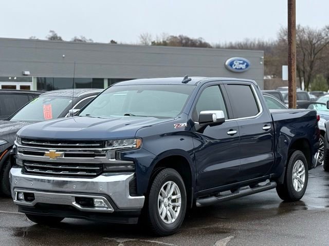 Used 2019 Chevrolet Silverado 1500 LTZ w/ LTZ Plus Package AWD/4WD image 32