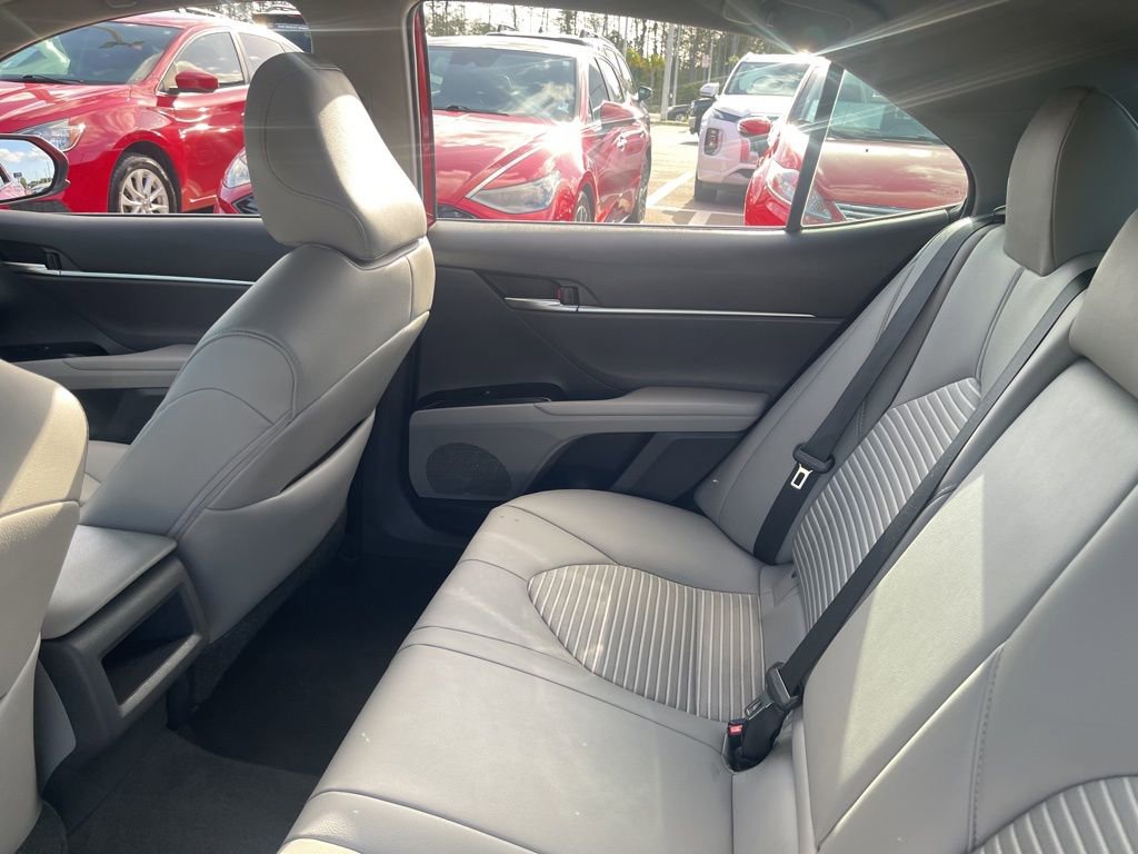 Used 2019 Toyota Camry SE image 22