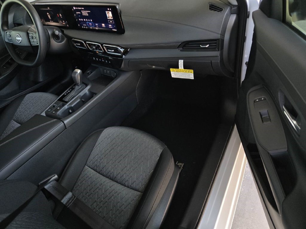 New 2027 Nissan Sentra SV w/ Floor Mat Package FWD image 7