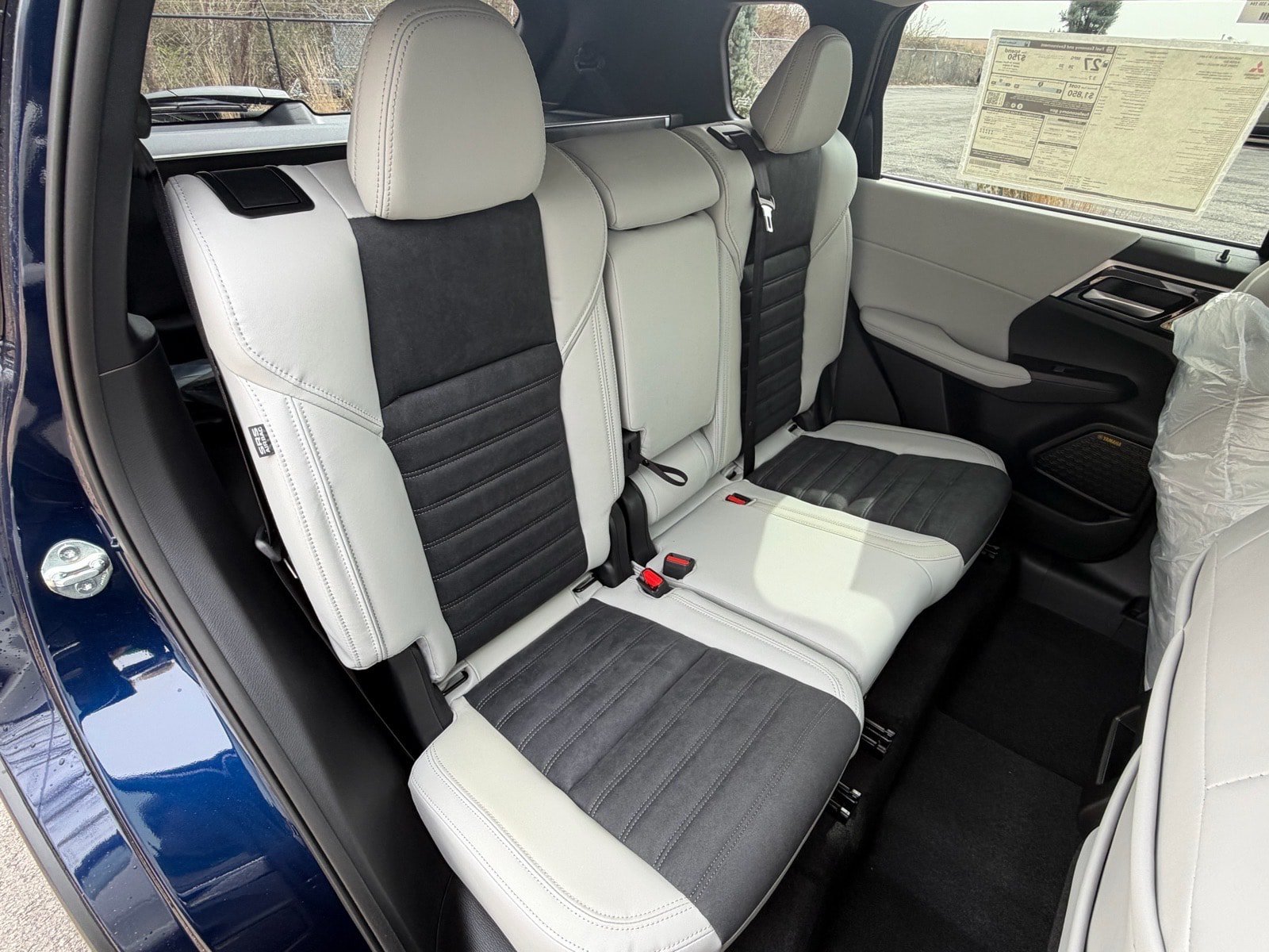 New 2026 Mitsubishi Outlander SE AWD/4WD image 14
