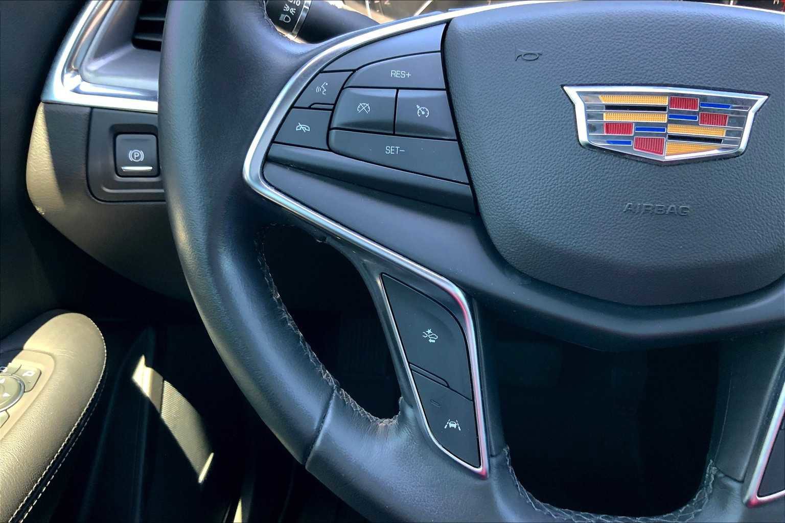 Used 2020 Cadillac XT5 Luxury FWD image 22