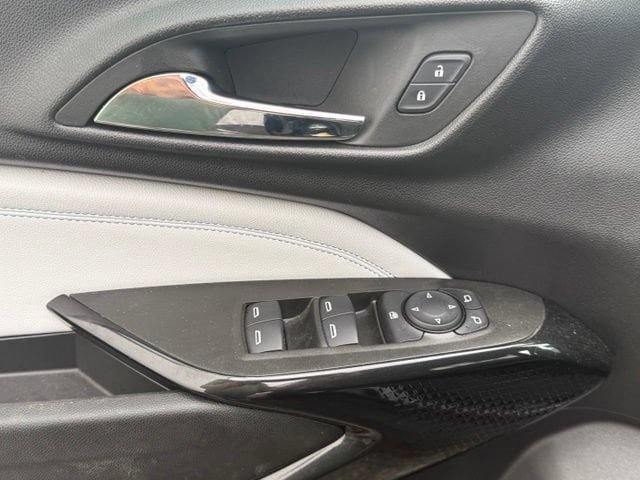 Used 2024 Chevrolet Trax LT w/ Driver Confidence Package FWD image 23