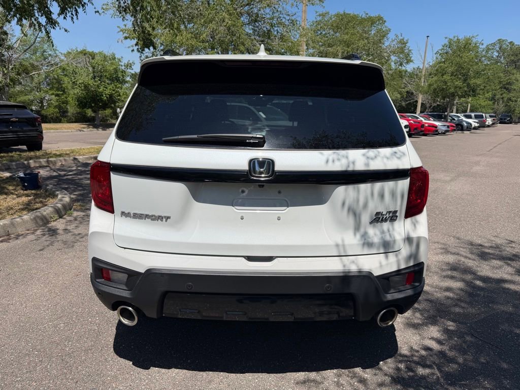 Used 2023 Honda Passport Elite image 5