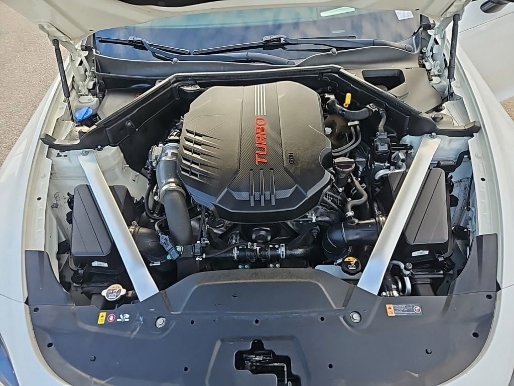 Used 2018 Kia Stinger GT2 image 46