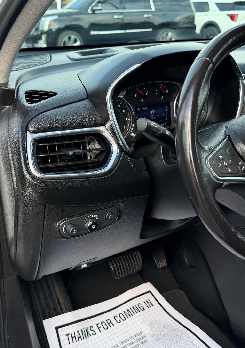 Used 2020 Chevrolet Equinox LT FWD image 14