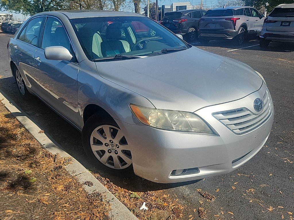 Used 2009 Toyota Camry XLE FWD image 3