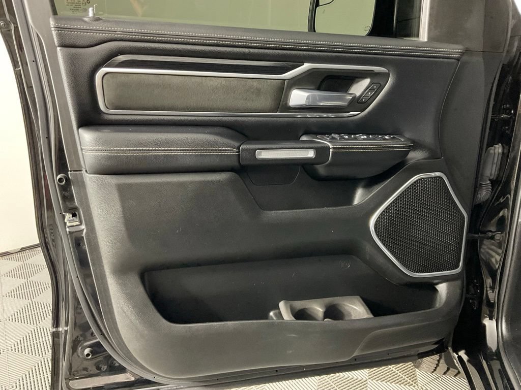 Used 2023 RAM 1500 Laramie RWD image 12