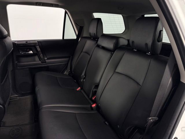 Used 2024 Toyota 4Runner TRD Off-Road Premium image 17