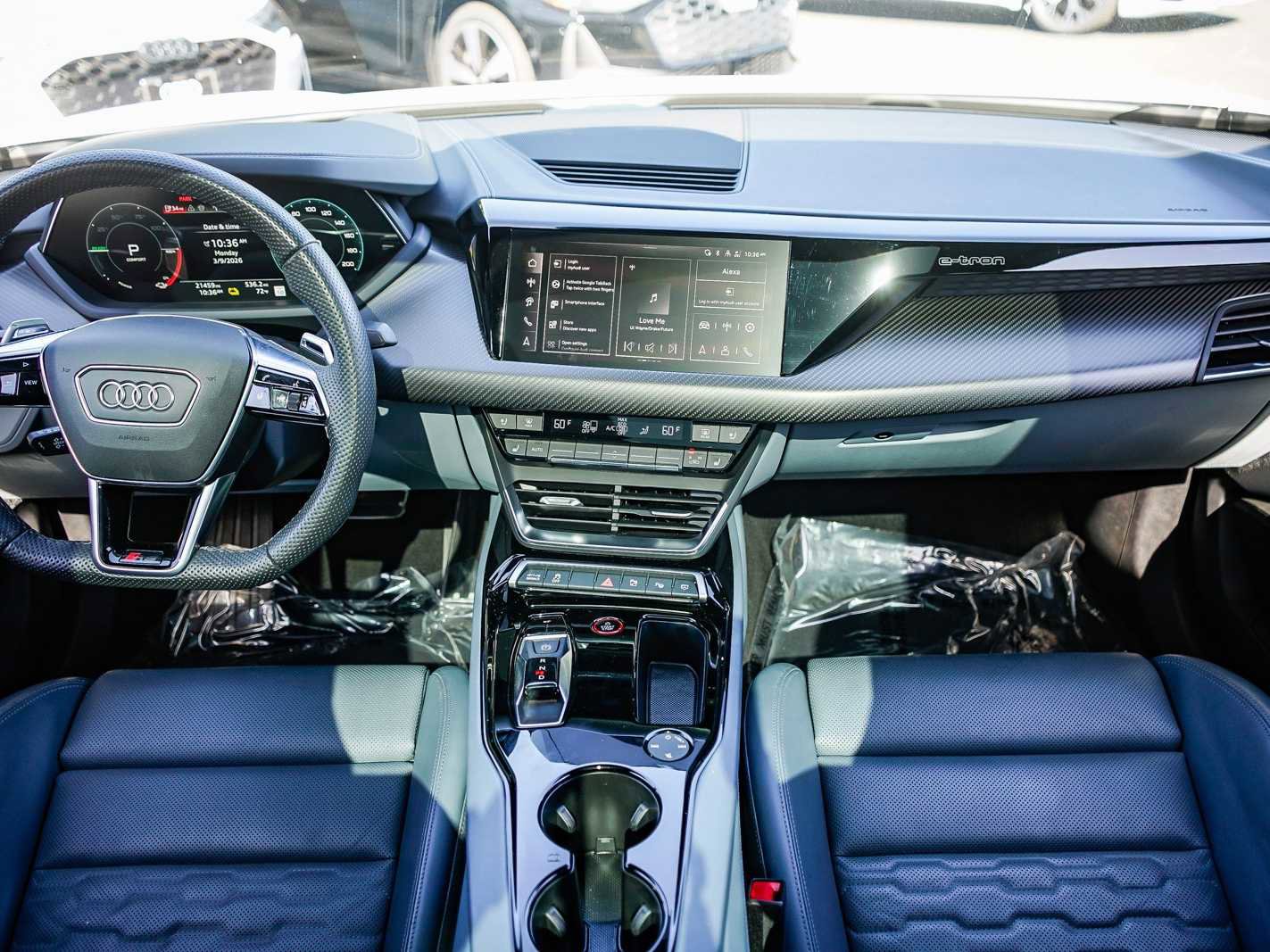 Used 2024 Audi RS e-tron GT image 12