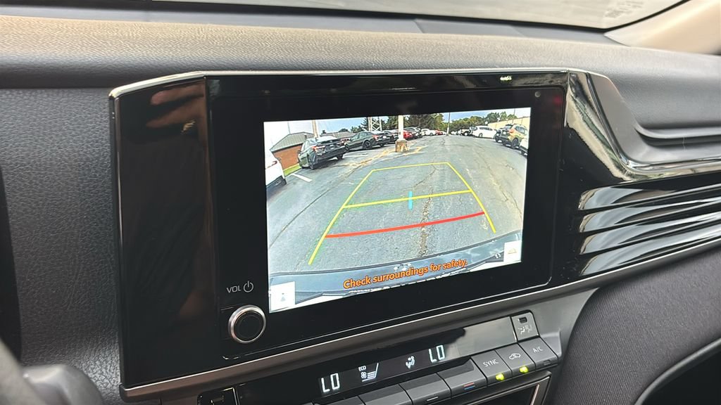 Used 2025 Toyota Camry LE FWD image 19
