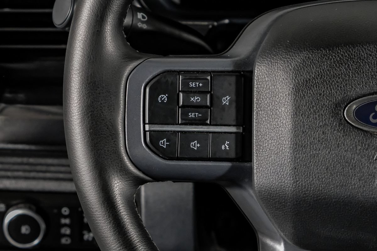Used 2026 Ford F350 Lariat AWD/4WD image 18