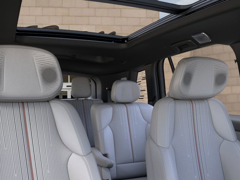 New 2026 Cadillac Vistiq Luxury w/ LPO, Floor Liner Package image 24