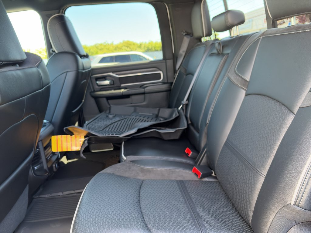 New 2026 RAM 3500 Laramie AWD/4WD image 19