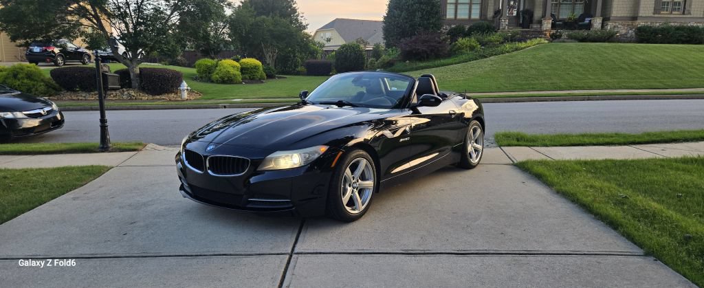 Used 2009 BMW Z4 sDrive30i RWD image 1